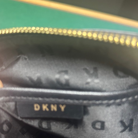 DKNY Black Crossbody Bag with Gold Chain - Picture 6 of 16